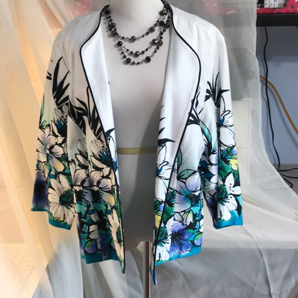 Christopher & Banks blazer/jacket - Picture 2 of 6